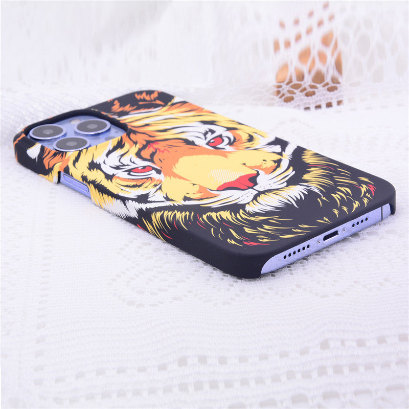 luminous embossed king of the forest frosted phone cases for iphone 11 / 11 pro / 11 pro max